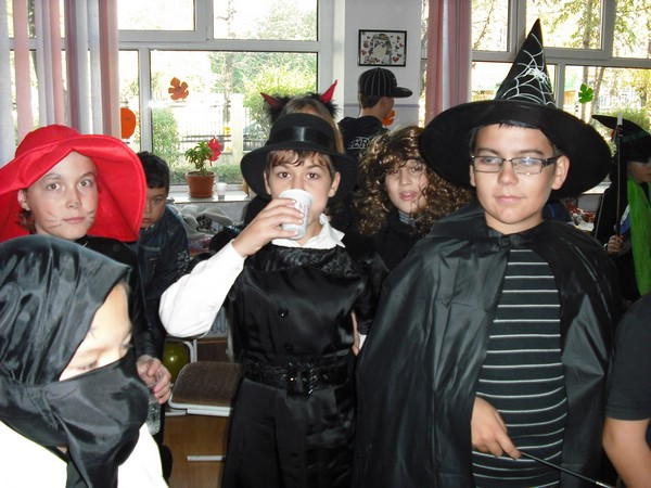 halloween 080.jpg