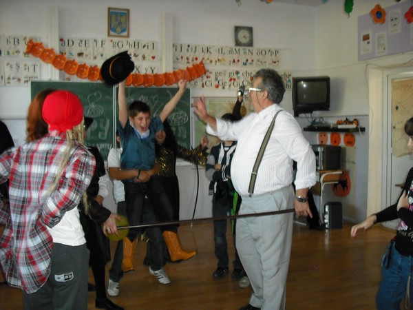 halloween 090.jpg